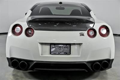 2016 Nissan GT-R Premium   - Photo 11 - Joliet, IL 60435