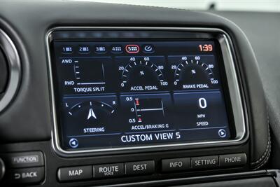 2016 Nissan GT-R Premium   - Photo 33 - Joliet, IL 60435