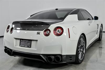 2016 Nissan GT-R Premium   - Photo 12 - Joliet, IL 60435
