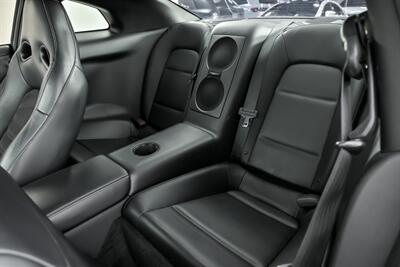 2016 Nissan GT-R Premium   - Photo 24 - Joliet, IL 60435