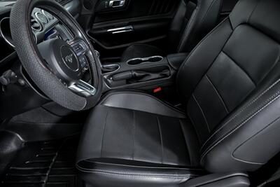 2020 Ford Mustang GT Premium   - Photo 20 - Joliet, IL 60435