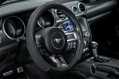 2020 Ford Mustang GT Premium   - Photo 23 - Joliet, IL 60435