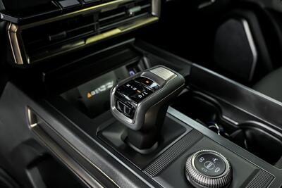 2025 GMC HUMMER EV 3X   - Photo 38 - Joliet, IL 60435