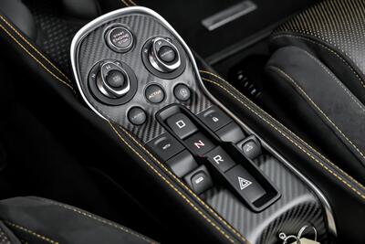 2019 McLaren 570S Spider -FRESH SERVICE-MINT 570S!   - Photo 42 - Joliet, IL 60435