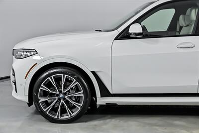 2022 BMW X7 xDrive40i   - Photo 7 - Joliet, IL 60435