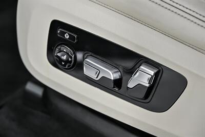 2022 BMW X7 xDrive40i   - Photo 26 - Joliet, IL 60435