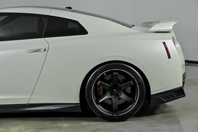 2017 Nissan GT-R Premium-$75K MODS-HUGE BUILD!   - Photo 9 - Joliet, IL 60435