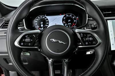 2025 Jaguar F-PACE SVR 575 EDITION   - Photo 24 - Joliet, IL 60435