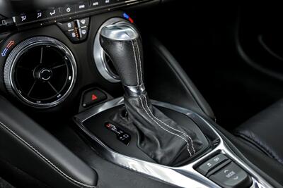 2019 Chevrolet Camaro SS   - Photo 38 - Joliet, IL 60435