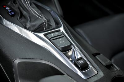 2019 Chevrolet Camaro SS   - Photo 39 - Joliet, IL 60435