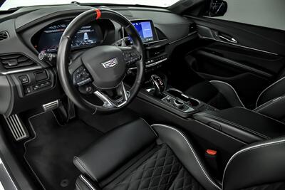 2023 Cadillac CT4-V Blackwing   - Photo 22 - Joliet, IL 60435