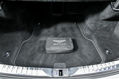2023 Bentley Flying Spur V8   - Photo 16 - Joliet, IL 60435