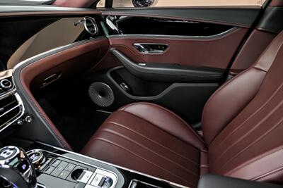 2023 Bentley Flying Spur V8   - Photo 40 - Joliet, IL 60435