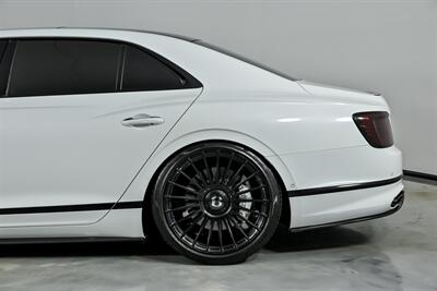 2023 Bentley Flying Spur V8   - Photo 9 - Joliet, IL 60435