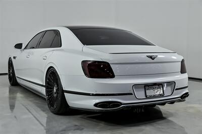 2023 Bentley Flying Spur V8   - Photo 10 - Joliet, IL 60435