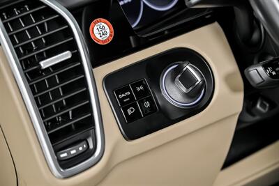 2019 Porsche Cayenne Turbo   - Photo 28 - Joliet, IL 60435