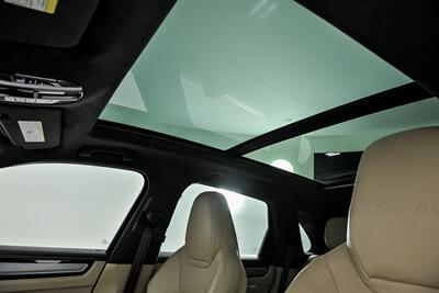 2019 Porsche Cayenne Turbo   - Photo 24 - Joliet, IL 60435