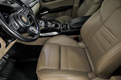 2019 Porsche Cayenne Turbo   - Photo 22 - Joliet, IL 60435