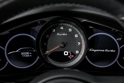 2019 Porsche Cayenne Turbo   - Photo 29 - Joliet, IL 60435