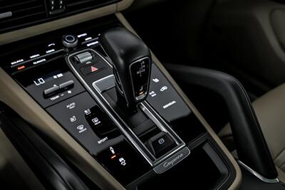 2019 Porsche Cayenne Turbo   - Photo 38 - Joliet, IL 60435