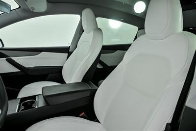 2026 Tesla Model Y Long Range-WHITE GUTS! - Photo 21 - Joliet, IL 60435