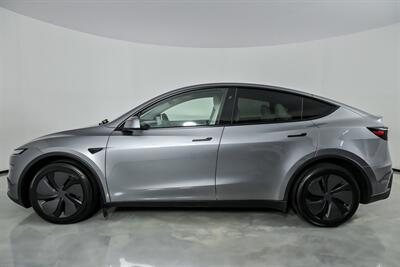 2026 Tesla Model Y Long Range-WHITE GUTS! - Photo 8 - Joliet, IL 60435