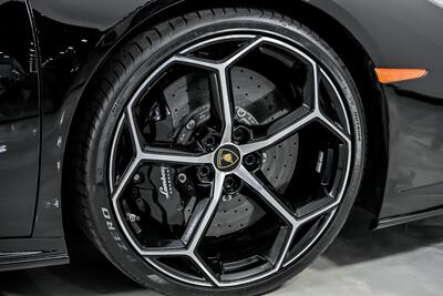 2020 Lamborghini Huracan EVO Spyder   - Photo 17 - Joliet, IL 60435
