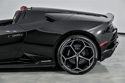 2020 Lamborghini Huracan EVO Spyder   - Photo 9 - Joliet, IL 60435