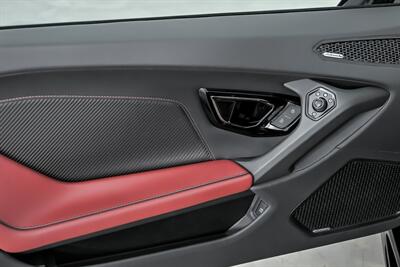 2020 Lamborghini Huracan EVO Spyder   - Photo 25 - Joliet, IL 60435