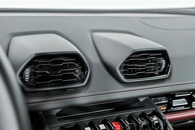 2020 Lamborghini Huracan EVO Spyder   - Photo 37 - Joliet, IL 60435