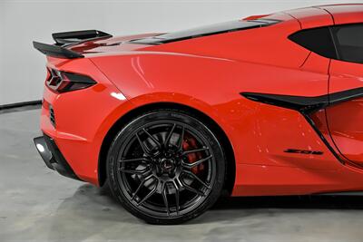 2024 Chevrolet Corvette Z06 3LZ   - Photo 13 - Joliet, IL 60435