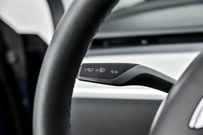 2023 Tesla Model Y Long Range - Photo 27 - Joliet, IL 60435