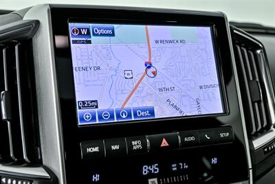 2021 Toyota Land Cruiser Heritage Edition   - Photo 32 - Joliet, IL 60435