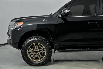 2021 Toyota Land Cruiser Heritage Edition   - Photo 7 - Joliet, IL 60435