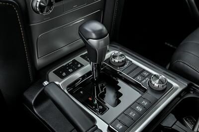 2021 Toyota Land Cruiser Heritage Edition   - Photo 36 - Joliet, IL 60435