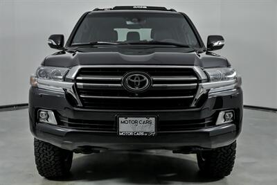 2021 Toyota Land Cruiser Heritage Edition   - Photo 5 - Joliet, IL 60435
