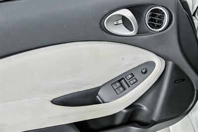 2012 Nissan 370Z   - Photo 18 - Joliet, IL 60435