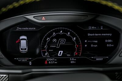 2022 Lamborghini Urus   - Photo 31 - Joliet, IL 60435