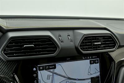 2022 Lamborghini Urus   - Photo 36 - Joliet, IL 60435