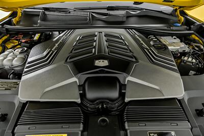 2022 Lamborghini Urus   - Photo 17 - Joliet, IL 60435