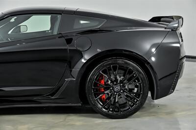2017 Chevrolet Corvette Z06-INSANE $112K MSRP-Z07 PACKAGE! - Photo 9 - Joliet, IL 60435