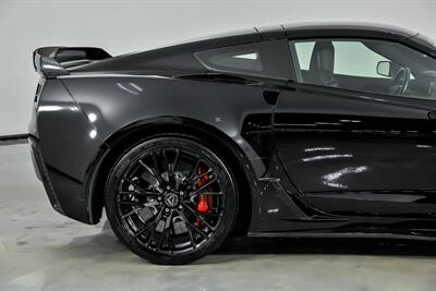 2017 Chevrolet Corvette Z06-INSANE $112K MSRP-Z07 PACKAGE! - Photo 13 - Joliet, IL 60435