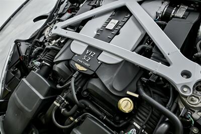 2017 Aston Martin DB11 LAUNCH EDITION   - Photo 17 - Joliet, IL 60435