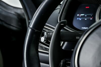 2017 Aston Martin DB11 LAUNCH EDITION   - Photo 31 - Joliet, IL 60435