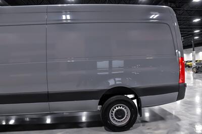 2023 Mercedes-Benz Sprinter 2500   - Photo 8 - Joliet, IL 60435