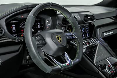 2022 Lamborghini Urus - Photo 26 - Joliet, IL 60435