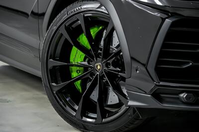 2022 Lamborghini Urus - Photo 4 - Joliet, IL 60435