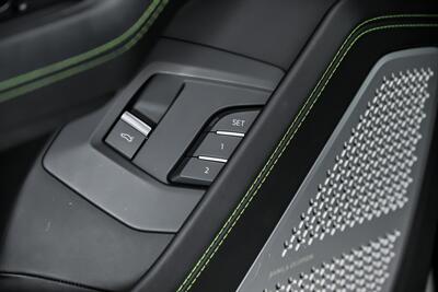 2022 Lamborghini Urus - Photo 19 - Joliet, IL 60435