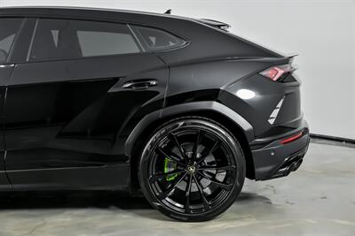 2022 Lamborghini Urus - Photo 9 - Joliet, IL 60435