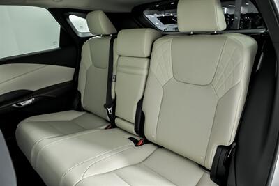 2024 Lexus RX 350 Premium   - Photo 23 - Joliet, IL 60435
